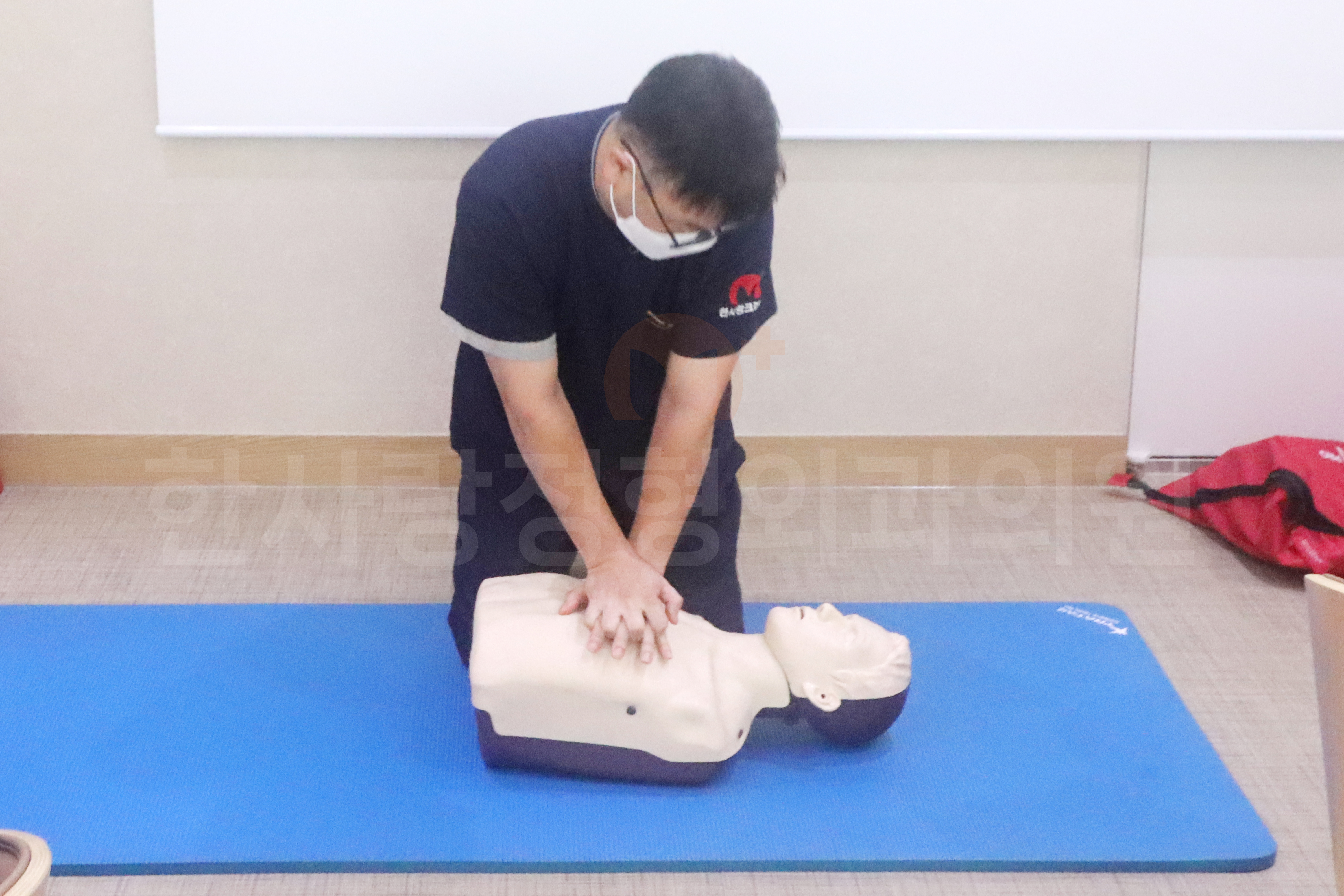 CPR 심폐소생술, AED 자동심장충격기_교육_블로그용_한사랑정형외과의원_250919-07